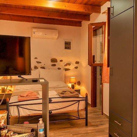 Anemolia Tiny Stone House Villa Palekastro Exterior photo